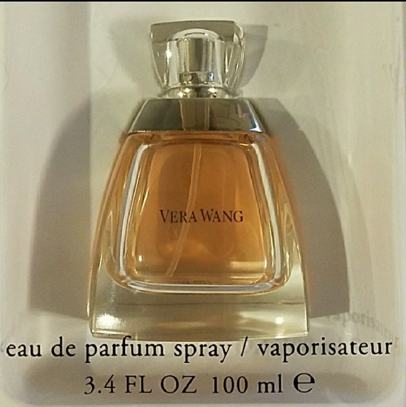 Vera Wang Accessories - Vera wang perfume
